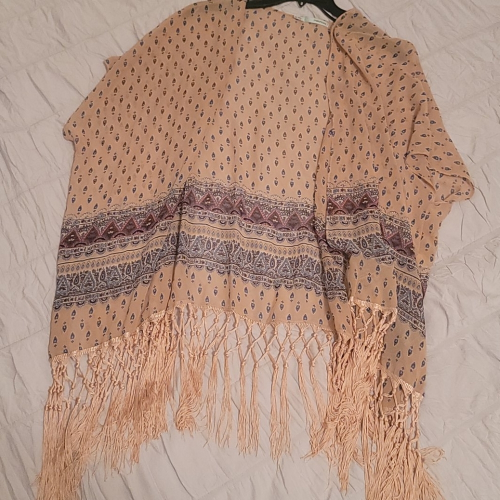Fringed kimono 💥2 for $15